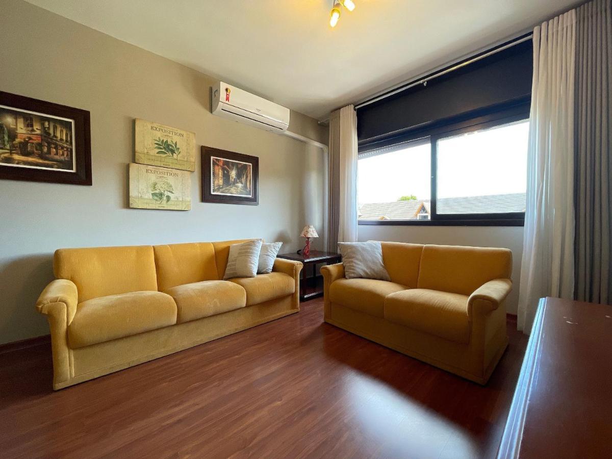 Apartamento Oppitz - No Coracao De Gramado Junto Da Rua Cobertaアパートメント エクステリア 写真