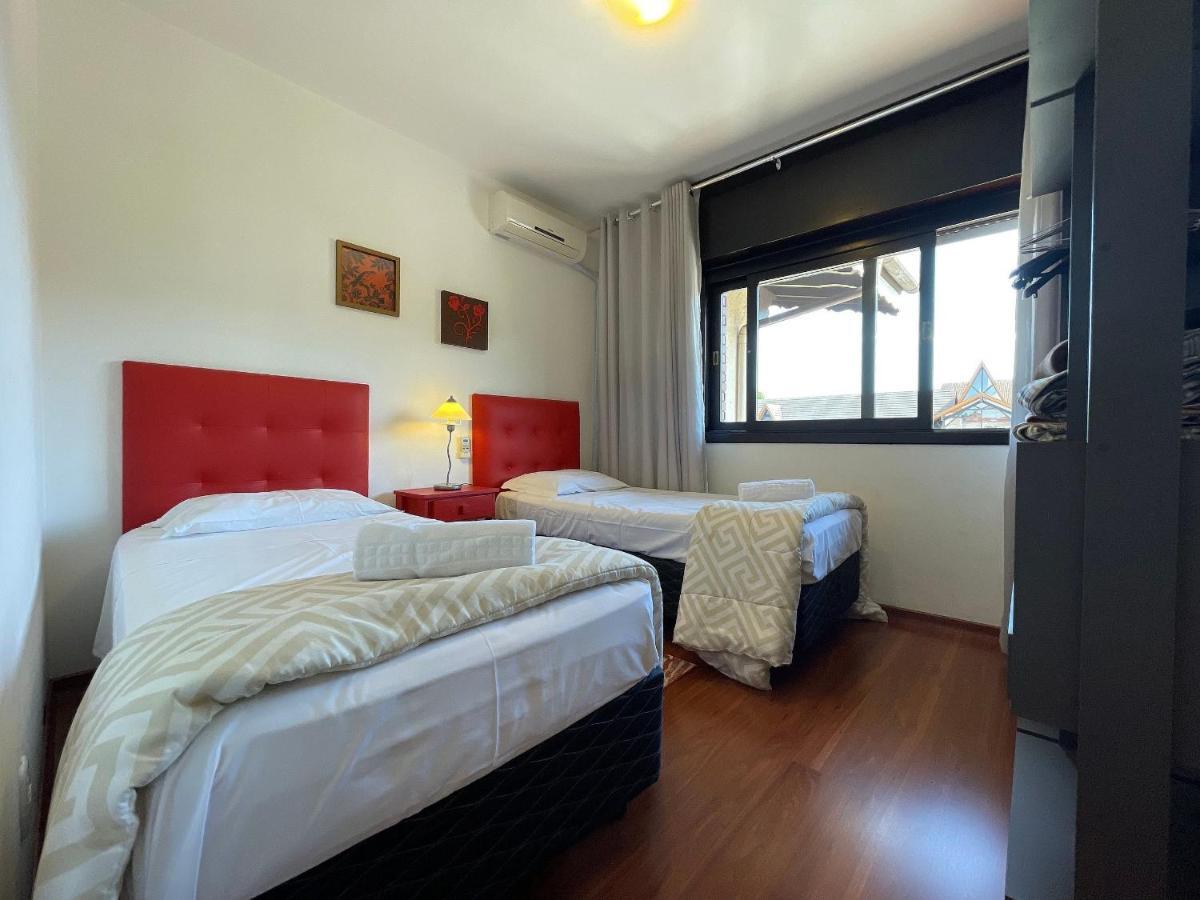 Apartamento Oppitz - No Coracao De Gramado Junto Da Rua Cobertaアパートメント エクステリア 写真